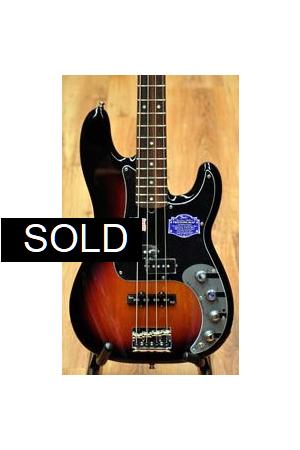 Fender American Deluxe Precision Bass Fender American Deluxe Precision Bass